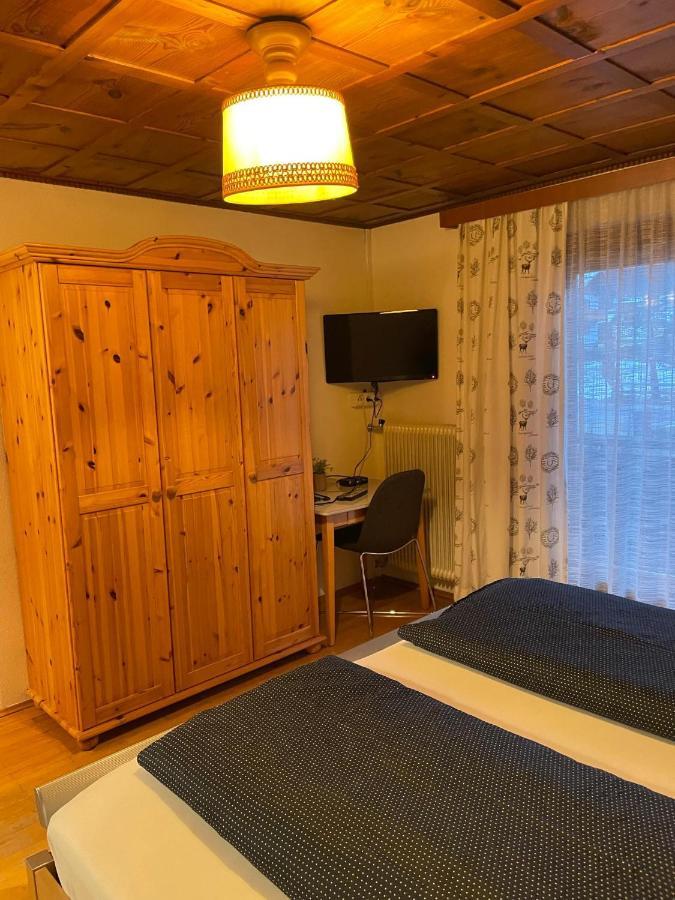 Haus St. Martin Hotel Klosterle am Arlberg Bagian luar foto