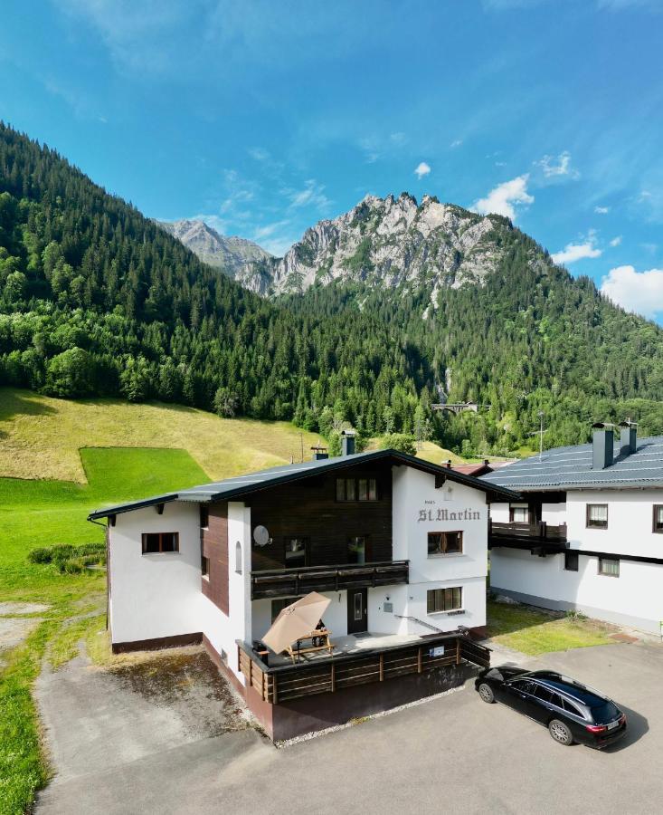 Haus St. Martin Hotel Klosterle am Arlberg Bagian luar foto
