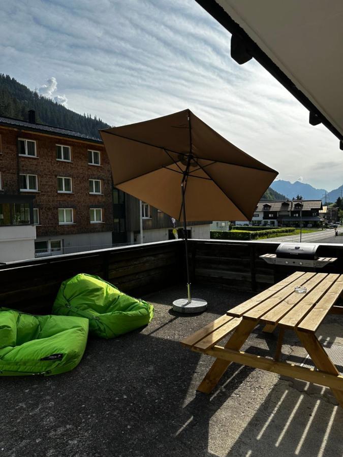 Haus St. Martin Hotel Klosterle am Arlberg Bagian luar foto