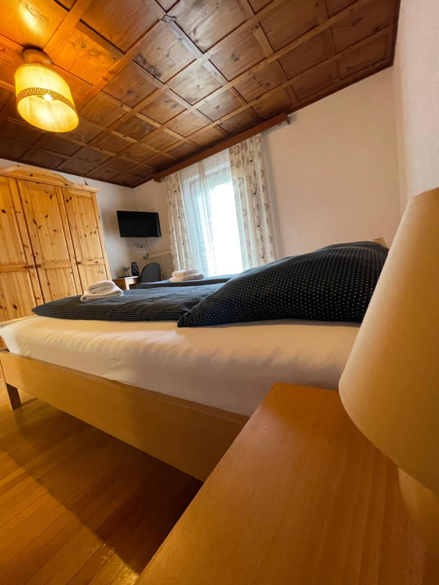 Haus St. Martin Hotel Klosterle am Arlberg Bagian luar foto